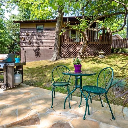 The Woods Cabins Eureka Springs Buitenkant foto