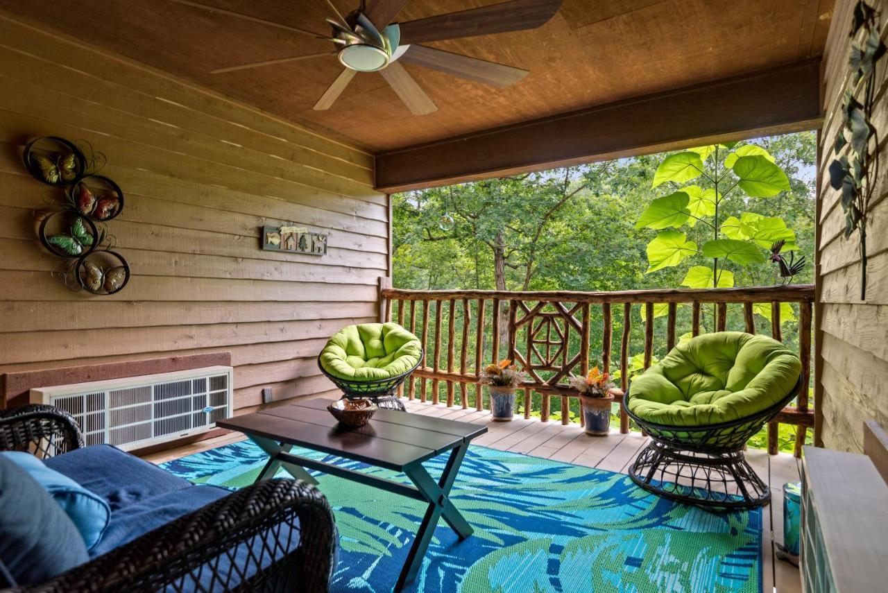 The Woods Cabins Eureka Springs Buitenkant foto