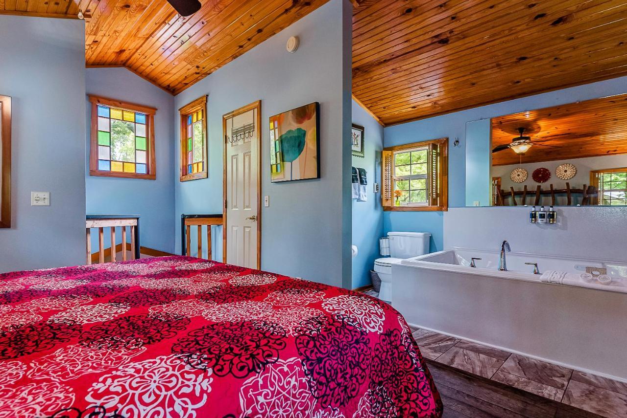 The Woods Cabins Eureka Springs Buitenkant foto