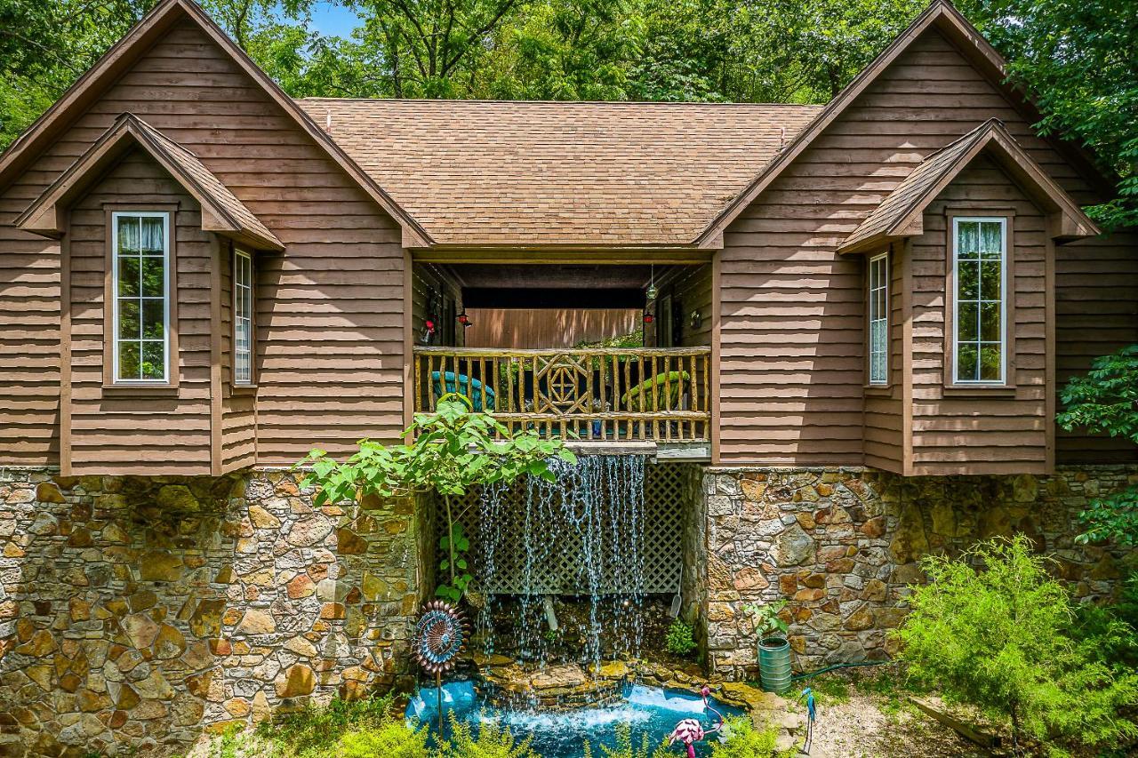 The Woods Cabins Eureka Springs Buitenkant foto